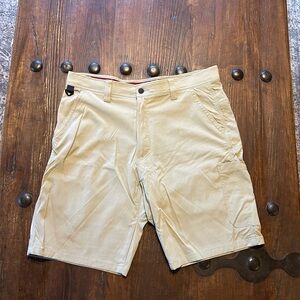 Wrangler Men's Beige Cargo Shorts